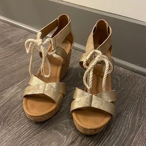 Sperry’s wedges